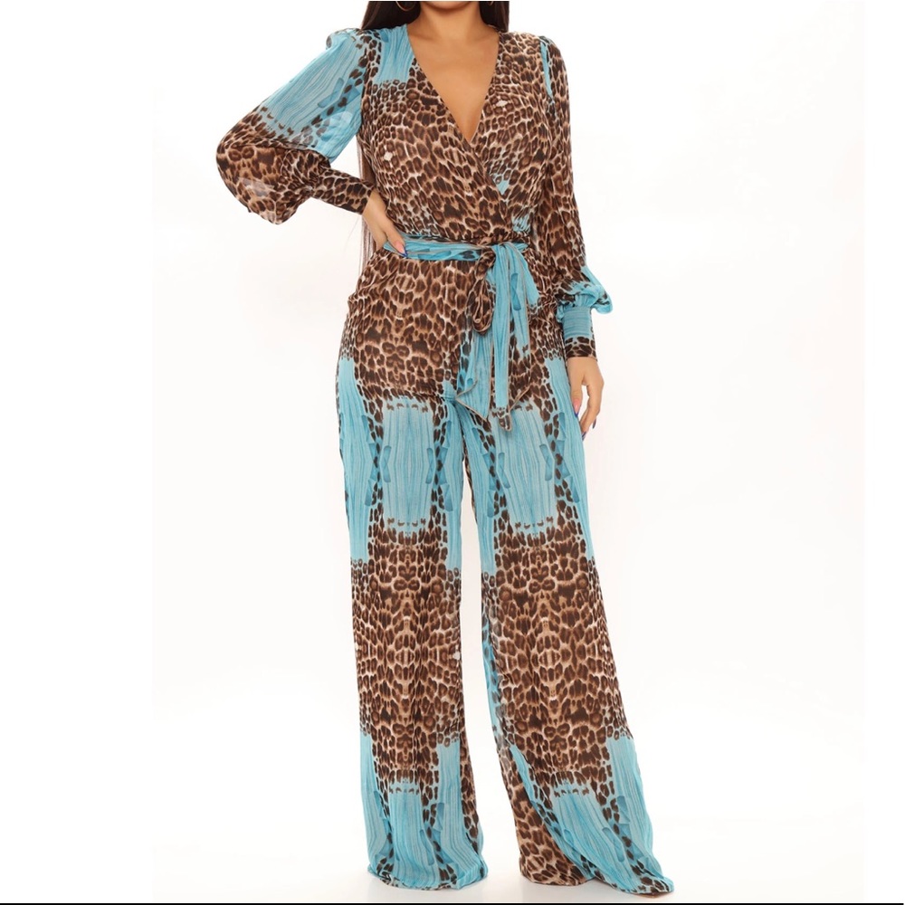 Fashion Nova Kacey Long sleeve Jumpsuit Aqua/Combo